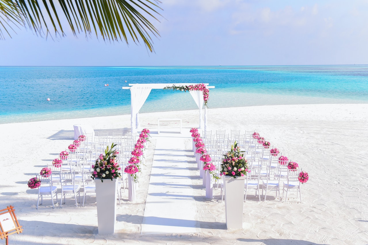 Aly's Beach Wedding